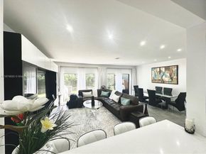21195 Helmsman Dr F12, Aventura FL 33180