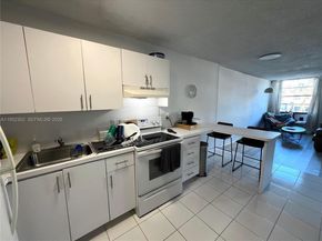 710 Washington Ave 319, Miami Beach FL 33139