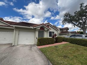 7390 S Pinewalk Dr S, Margate FL 33063