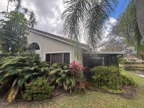 7390 S Pinewalk Dr S, Margate FL 33063