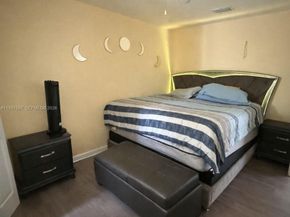 2519 Rodman St, Hollywood FL 33020