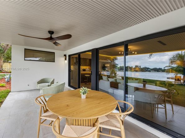 10415 SW 87th Ave, Miami FL 33176