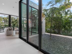 4504 Sheridan Ave, Miami Beach FL 33140