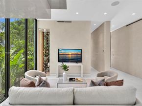 4504 Sheridan Ave, Miami Beach FL 33140