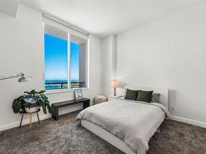 335 S Biscayne Blvd UPH10, Miami FL 33131