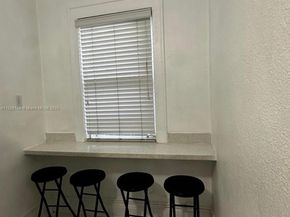 126 Mendoza Ave 1, Coral Gables FL 33134