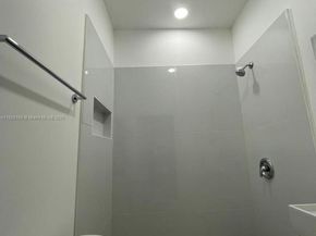 126 Mendoza Ave 1, Coral Gables FL 33134