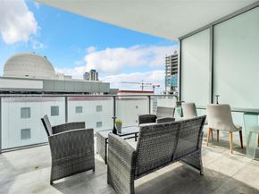851 NE 1st Ave 806, Miami FL 33132