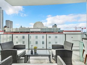 851 NE 1st Ave 806, Miami FL 33132