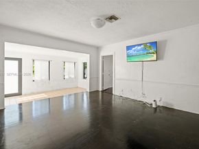 2410 Jackson St, Hollywood FL 33020