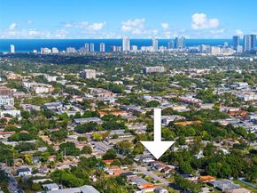 2410 Jackson St, Hollywood FL 33020