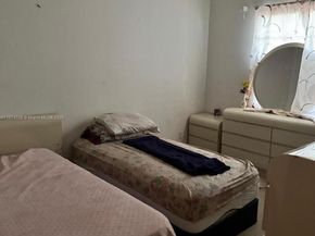 188 Gulfstream Cir, Royal Palm Beach FL 33411