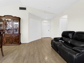 15270 SW 45th Ter F61, Miami FL 33185