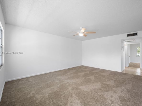 45 Islewood B 45, Deerfield Beach FL 33442