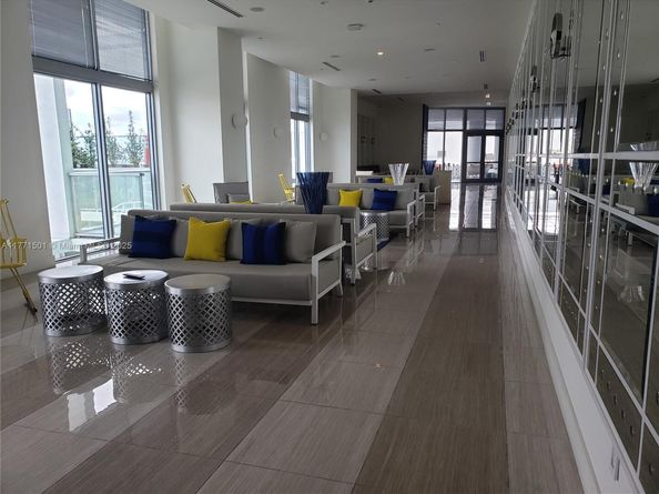 2000 Metropica Way 1607, Sunrise FL 33323