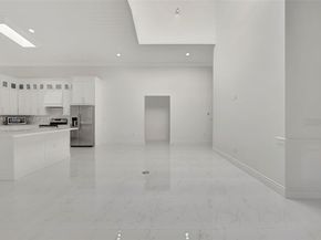6841 SW 71st Ave, Miami FL 33143
