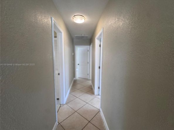 7491 Fillmore St, Hollywood FL 33024
