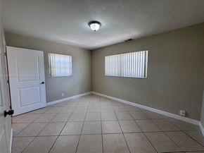 7491 Fillmore St, Hollywood FL 33024