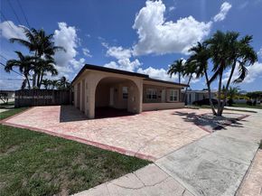 7491 Fillmore St, Hollywood FL 33024