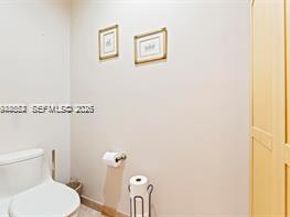 21321 NE 25th Ct, Miami FL 33180