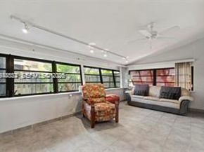 21321 NE 25th Ct, Miami FL 33180