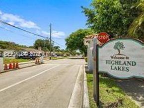 21321 NE 25th Ct, Miami FL 33180