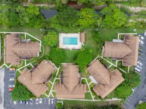 12070 Alternate A1a D5, Palm Beach Gardens FL 33410