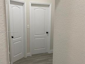5521 SW 158th Ct, Miami FL 33185