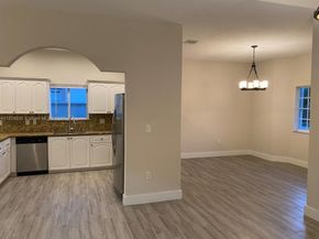 5521 SW 158th Ct, Miami FL 33185