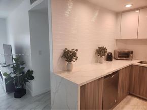 4330 Hillcrest Dr 414, Hollywood FL 33021
