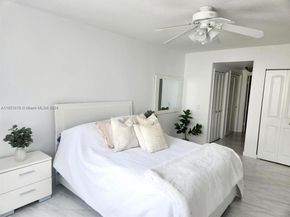 4330 Hillcrest Dr 414, Hollywood FL 33021
