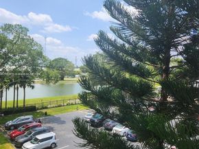 4330 Hillcrest Dr 414, Hollywood FL 33021