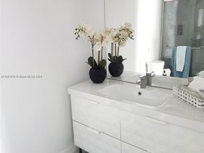 4330 Hillcrest Dr 414, Hollywood FL 33021
