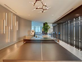650 NE 32nd St 3508, Miami FL 33137