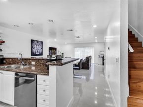 6306 Moseley St 1, Hollywood FL 33024