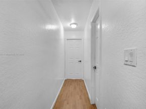 6306 Moseley St 1, Hollywood FL 33024