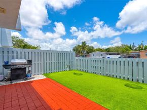 6306 Moseley St 1, Hollywood FL 33024
