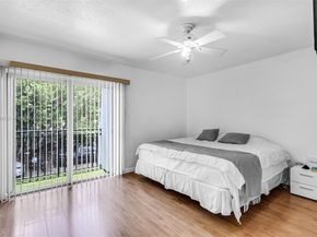 6306 Moseley St 1, Hollywood FL 33024