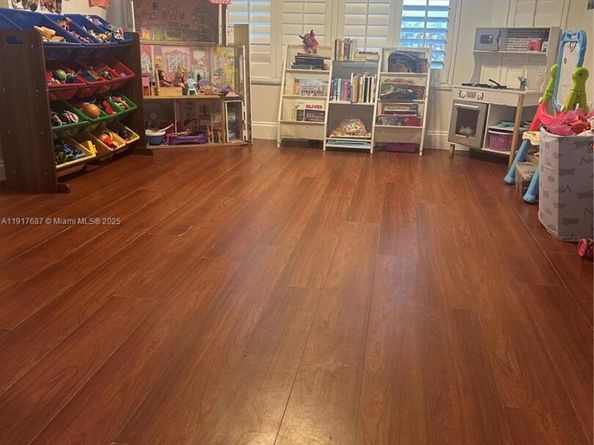 3195 N 36th Ave, Hollywood FL 33021