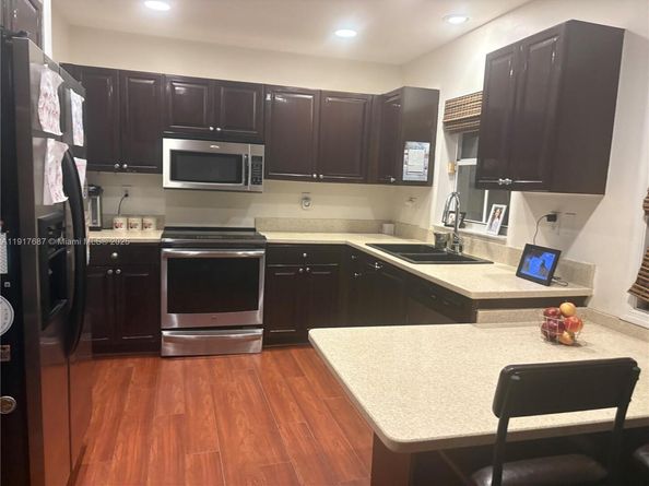 3195 N 36th Ave, Hollywood FL 33021