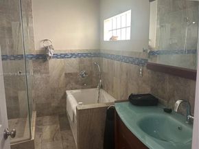 3195 N 36th Ave, Hollywood FL 33021