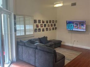 3195 N 36th Ave, Hollywood FL 33021