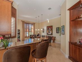 610 W Enclave Cir W, Pembroke Pines FL 33027