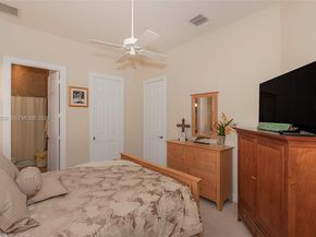 610 W Enclave Cir W, Pembroke Pines FL 33027