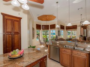 610 W Enclave Cir W, Pembroke Pines FL 33027