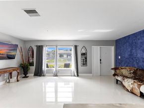 8517 NW 57th Ct, Tamarac FL 33321