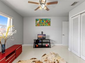 8517 NW 57th Ct, Tamarac FL 33321