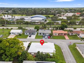 8517 NW 57th Ct, Tamarac FL 33321