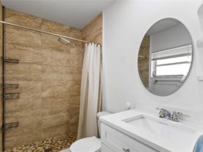 8517 NW 57th Ct, Tamarac FL 33321