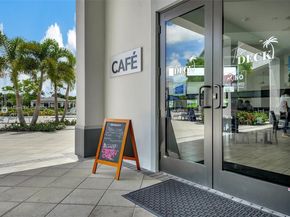 7467 S Blue Spring Dr, Parkland FL 33067